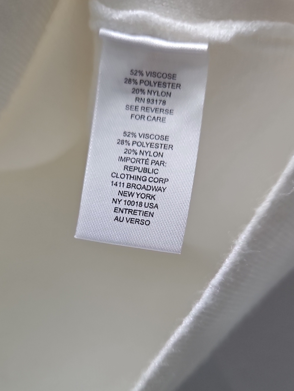 Tahari Ivory V-Neck Sweater with Shoulder Eyelet Embroidery - Picture 5 of 6